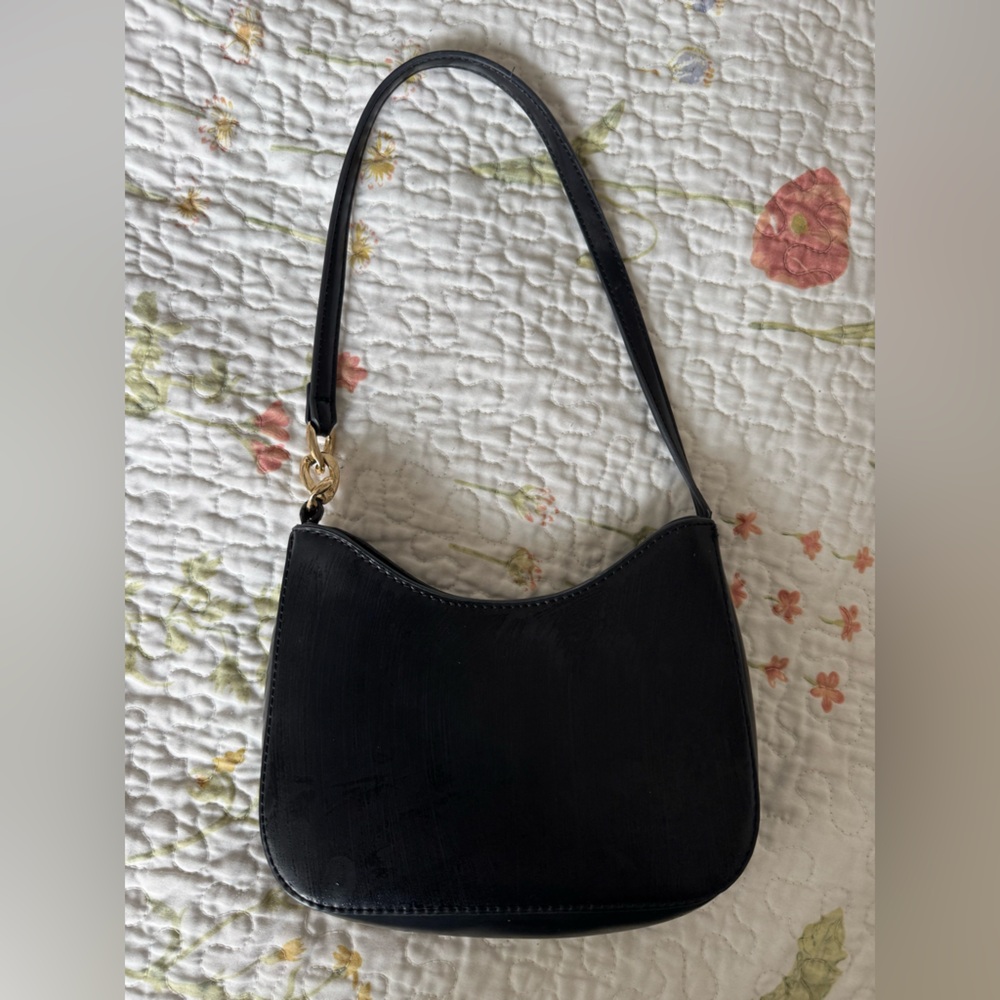 Black Shoulder Bag (Style of Cleo Prada)